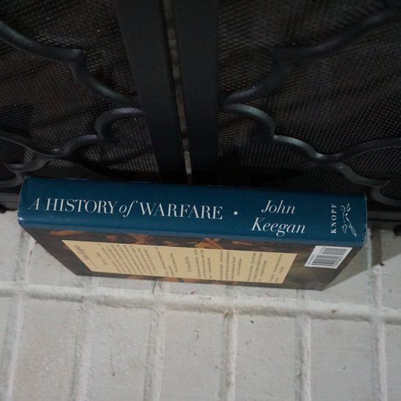 The History of Warfare by John Keegan Hardcover Book - Picture 3 of 3